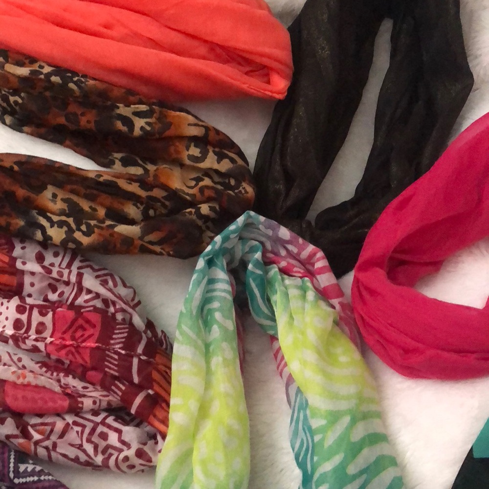 Infinity scarfs - Picture 2 of 5